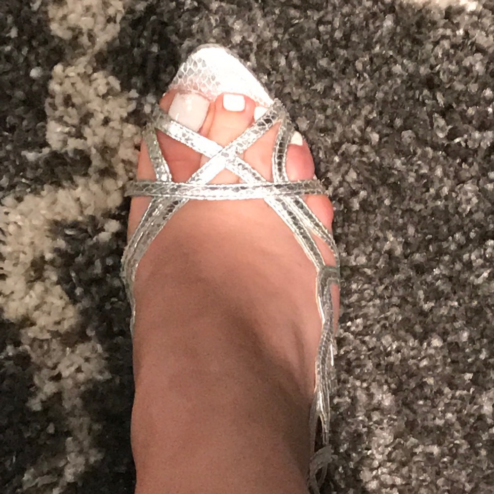 Silver sling back pumps